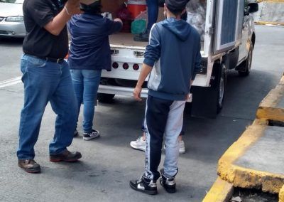 Ayudando a la Comunidad Primarios
