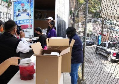 Ayudando a la Comunidad Primarios