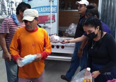 Ayudando a la Comunidad Primarios